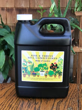 Load image into Gallery viewer, Quart bottle of FishBrew Rise and Thrive soil conditioner. Beneficial plant probiotic microbes for improving home and garden soils.